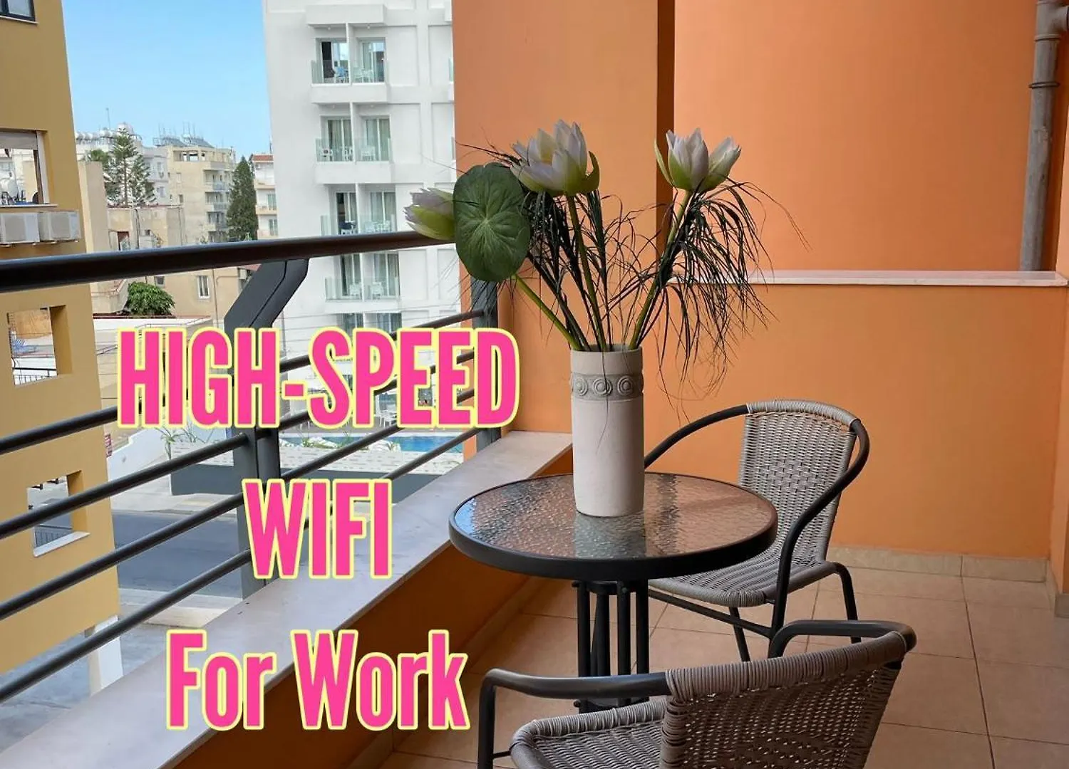 Vip Resort Apartment On Makenzie Beach 라르나카